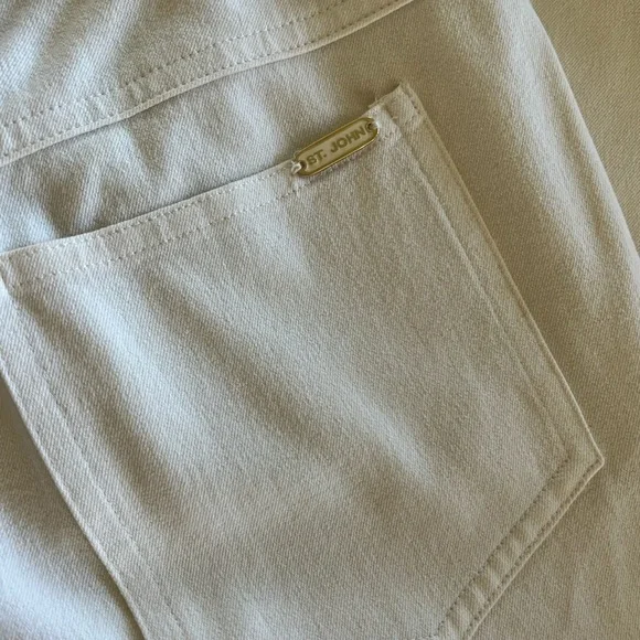 St. John Sport by Marie Gray Five Pocket Casual Straight Leg with Stretch / 8